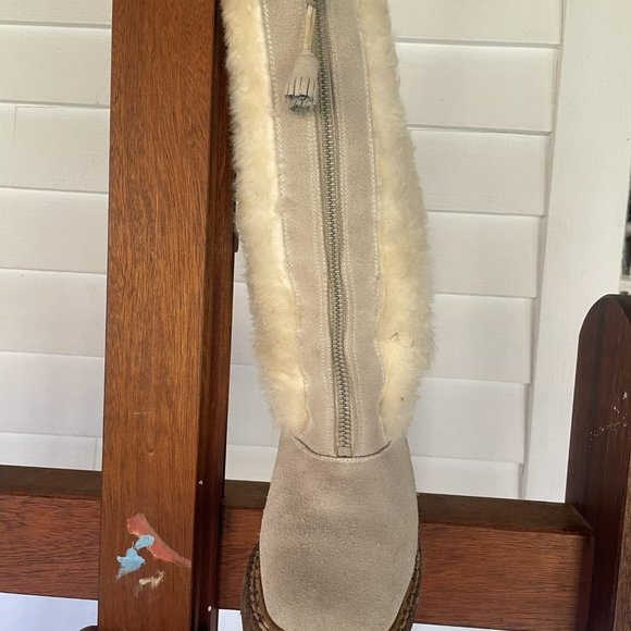 VINTAGE German Shearling Winter Boots - Picture 6 of 11